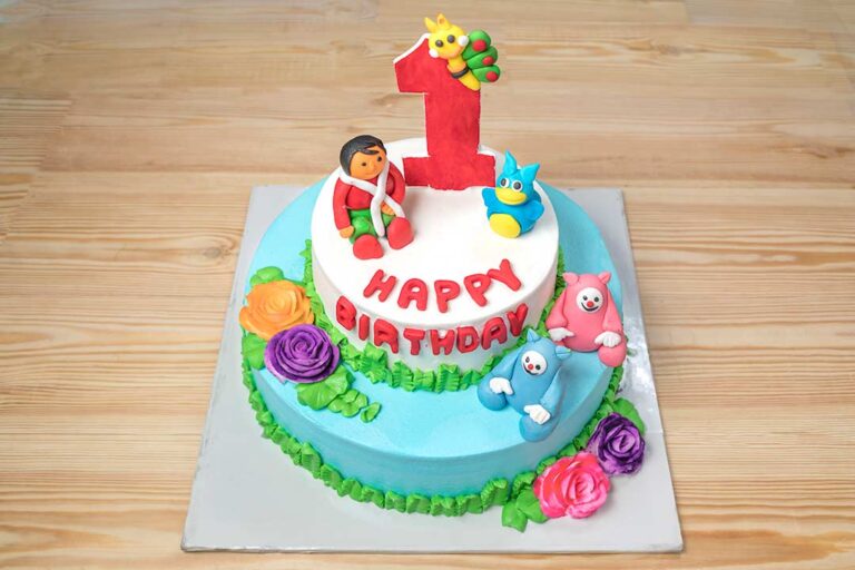 Buy Birthday Blossom Cakes For Wedding and Birthdays Online in Trichy